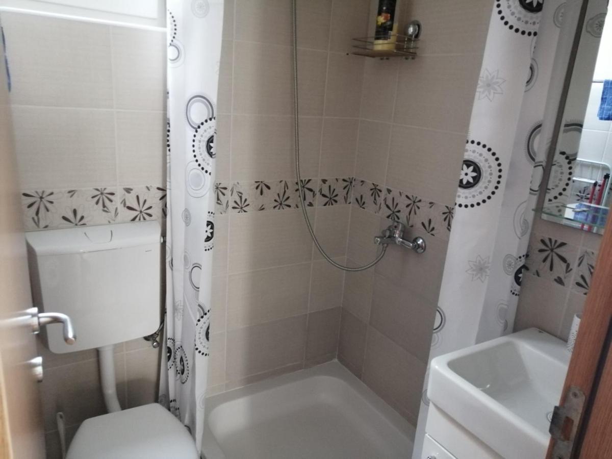 Apartman Gust Херцег-Нови Экстерьер фото